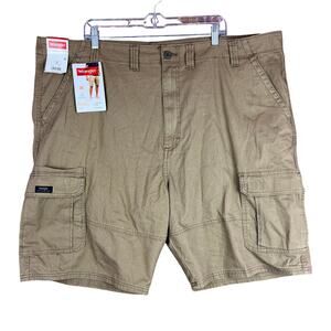 Wrangler Mens Shorts Brown Relaxed Fit Cargo Cotton Blend Stretch 46x10